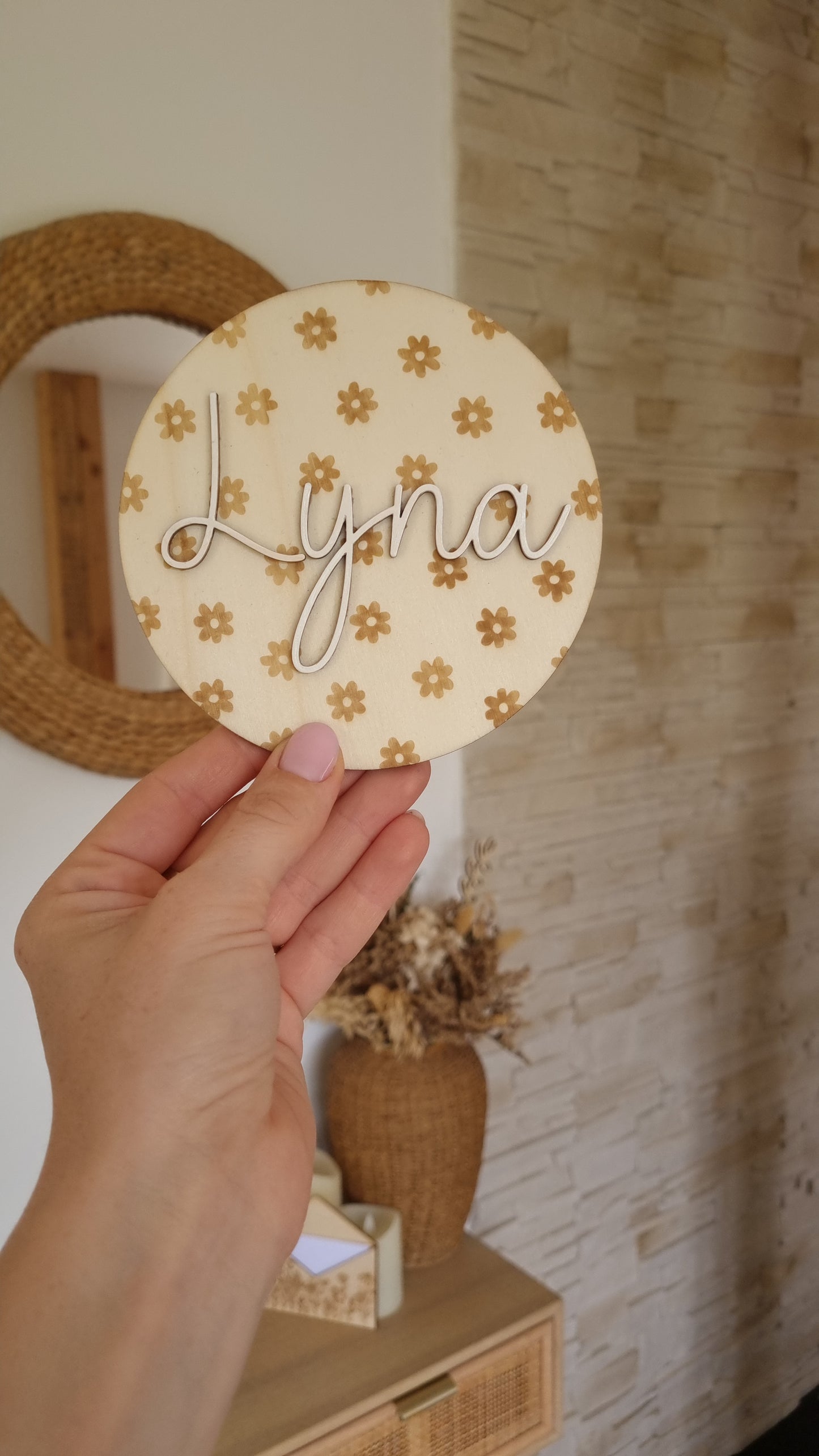 Rond en bois personnalisé – Pâquerettes