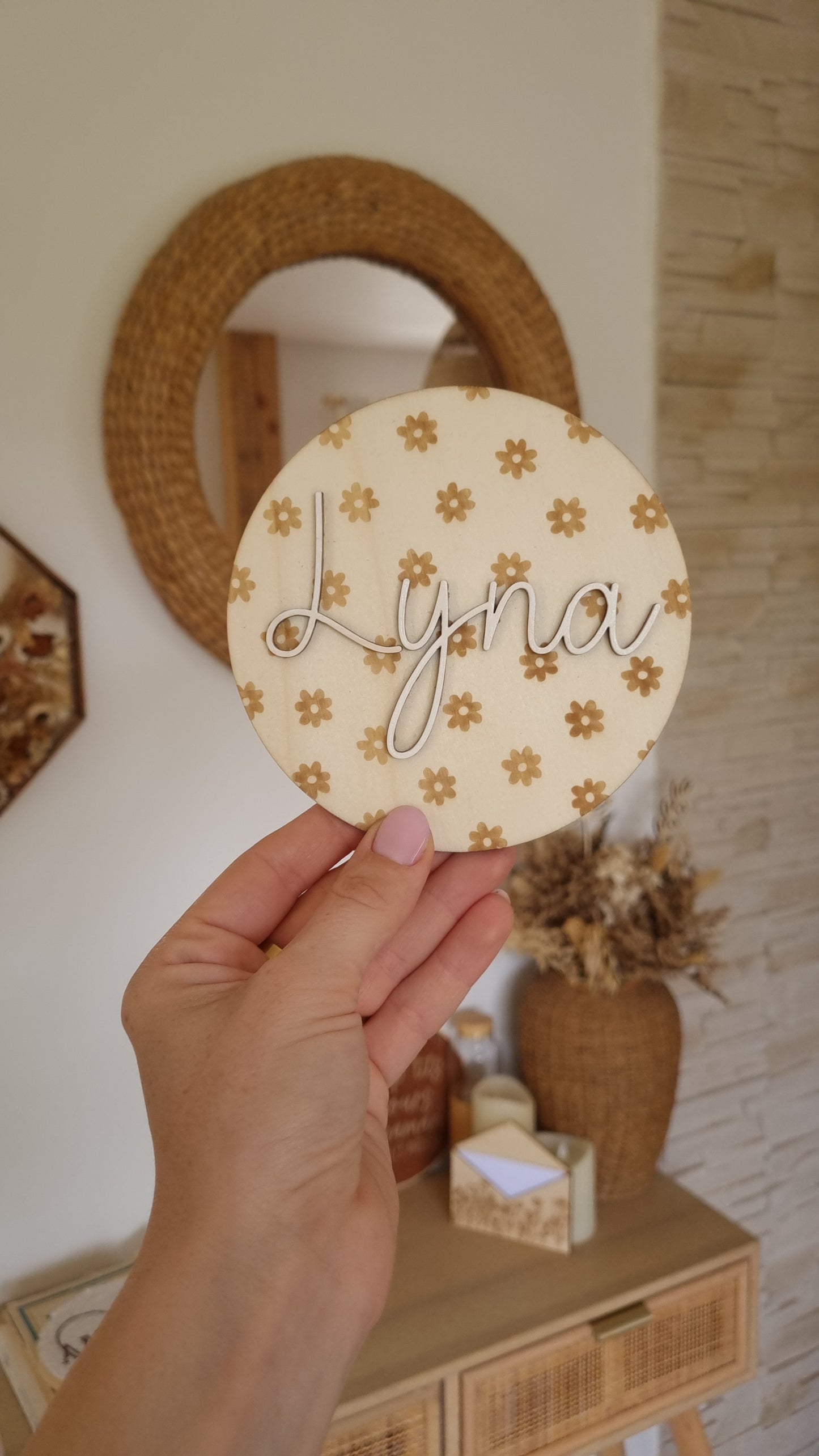 Rond en bois personnalisé – Pâquerettes