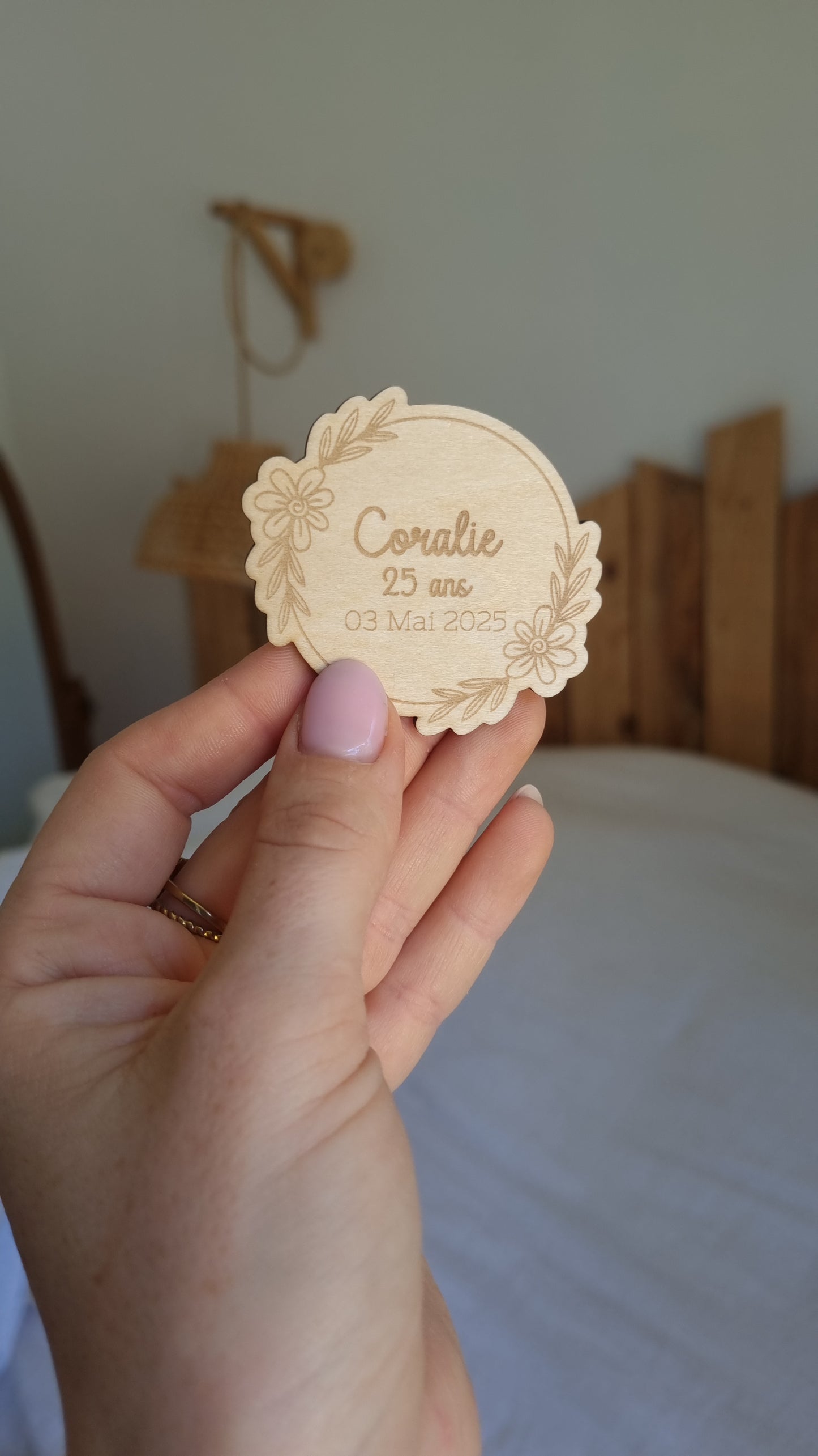 Marque-places en bois personnalisés et aimantés