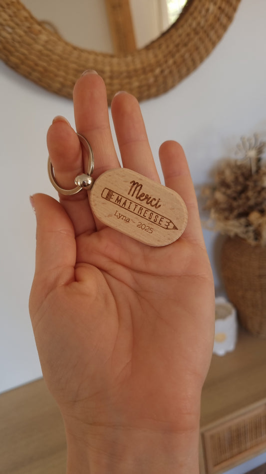 Un grand merci dans un petit porte-clé pour les maîtresses