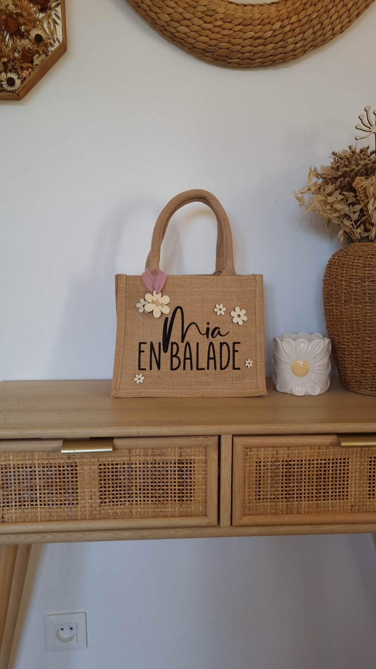 Sac cabas en toile de jute – Petite fille en Balade