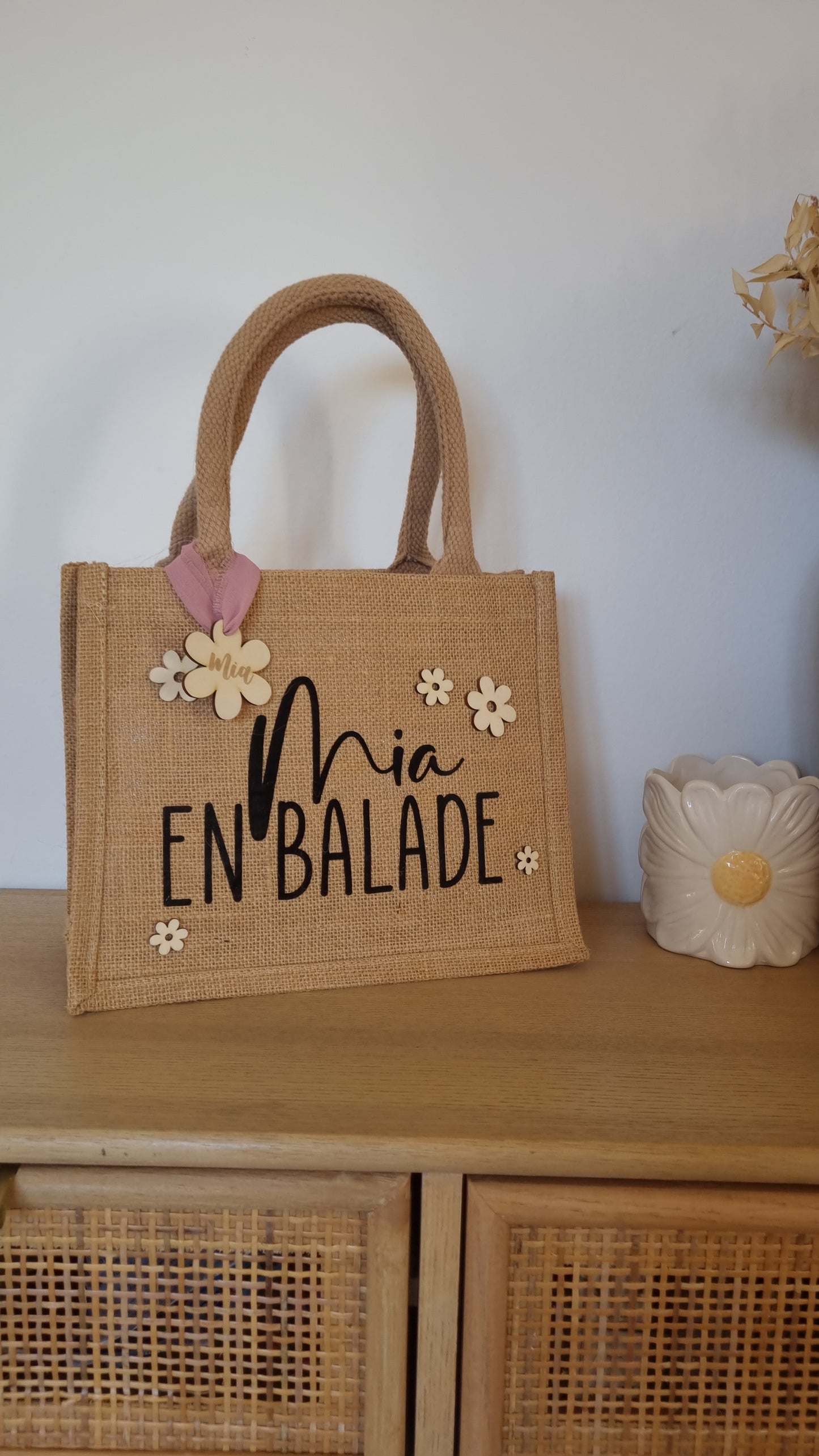 Sac cabas en toile de jute – Petite fille en Balade