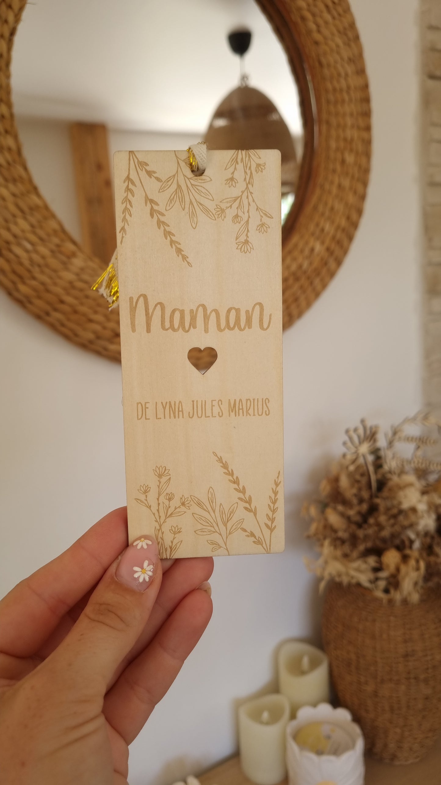 Marque-page en bois personnalisé – Fête des Mamans 🌸