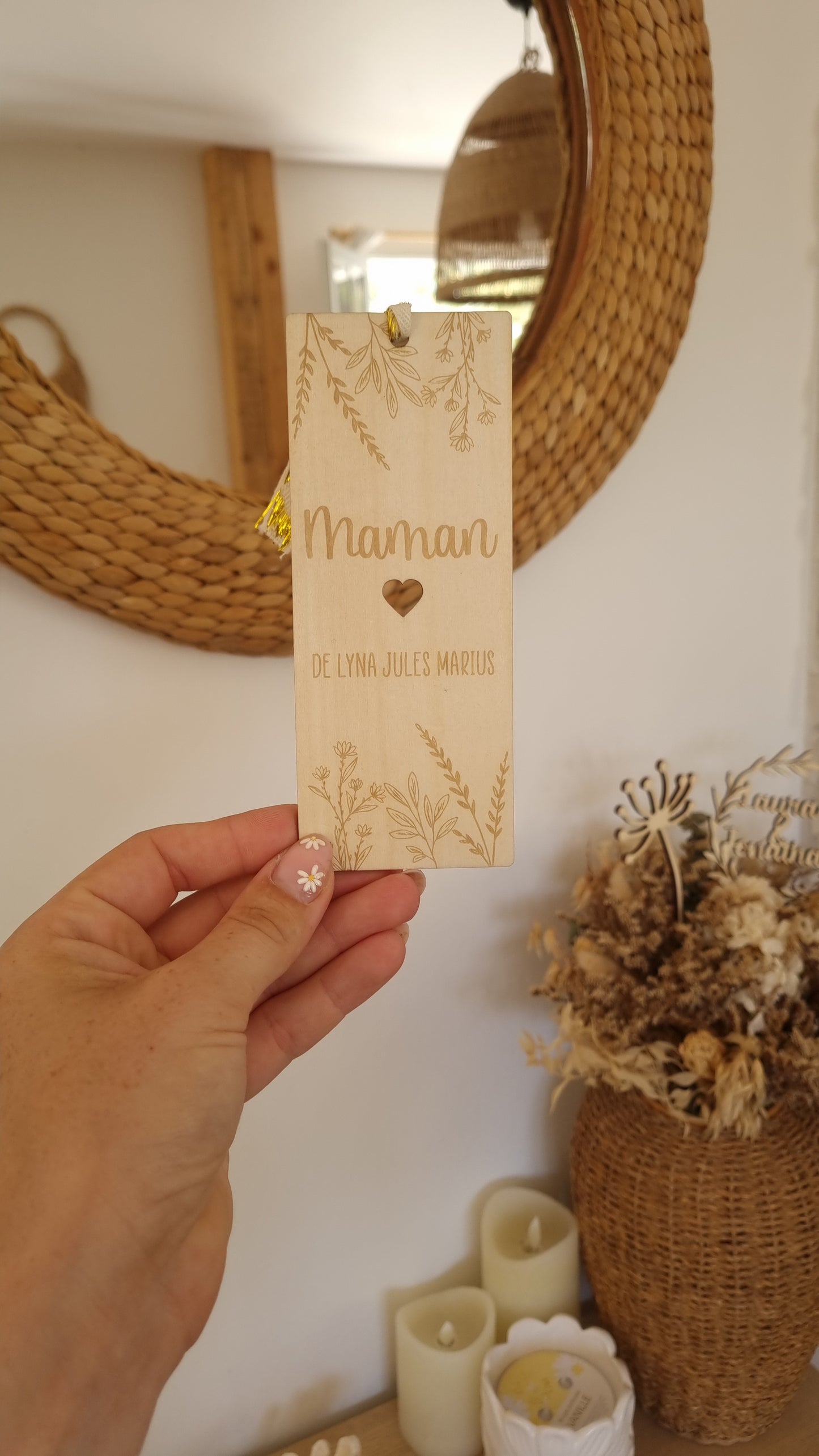 Marque-page en bois personnalisé – Fête des Mamans 🌸