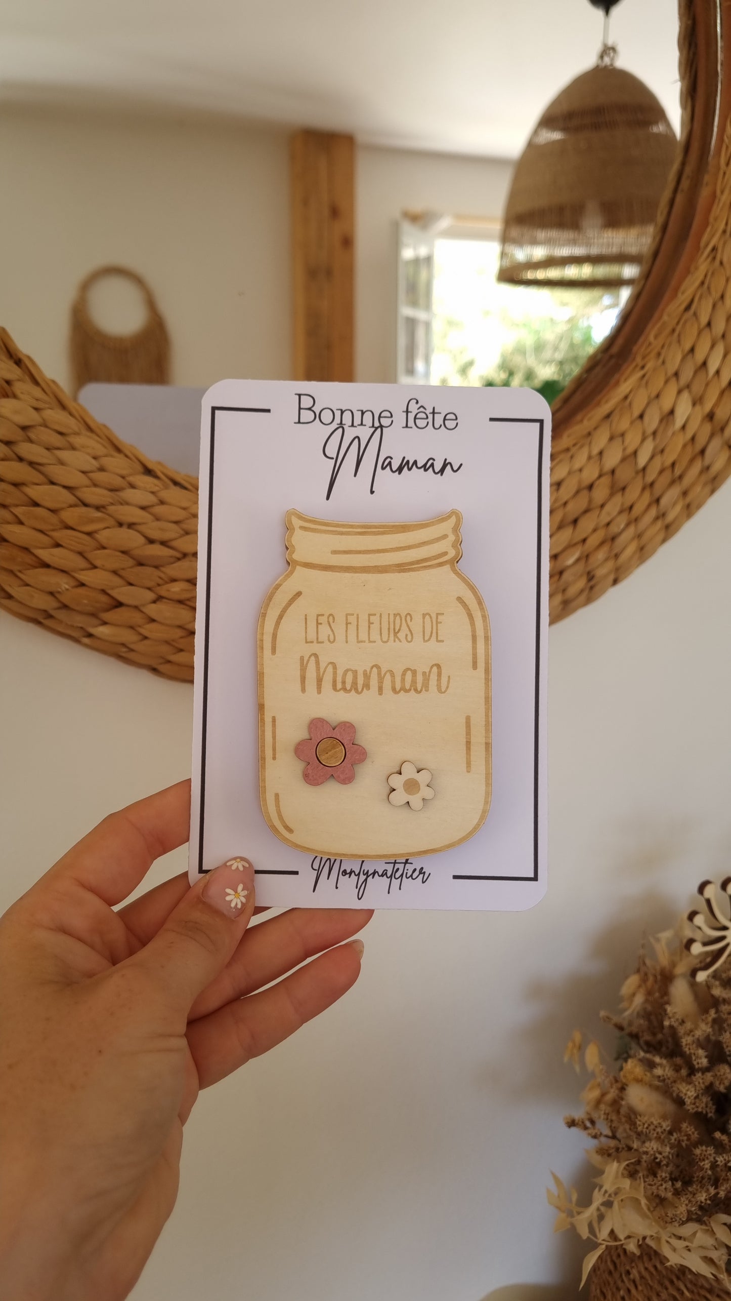 Mini jarre en bois personnalisée – Le bouquet cueilli par les enfants