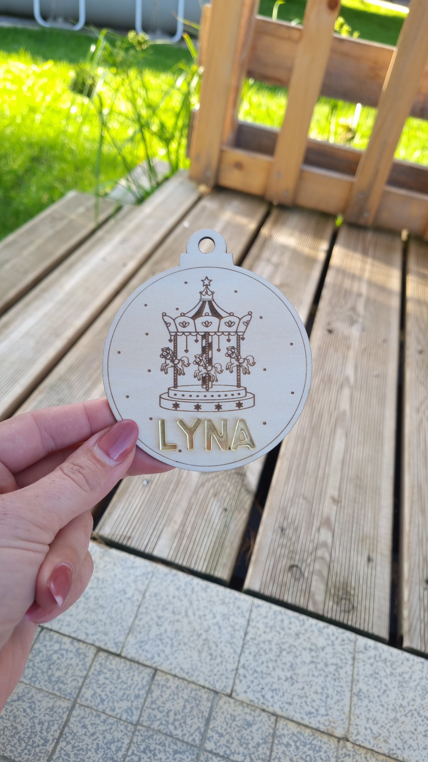 Boules de Noël personnalisées en bois