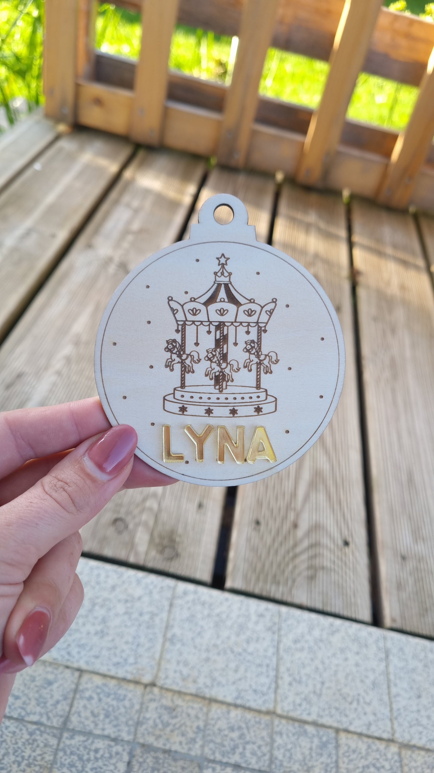 Boules de Noël personnalisées en bois