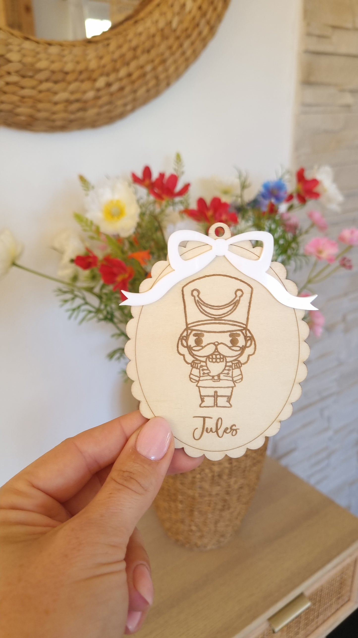 Boule de Noël casse noisette