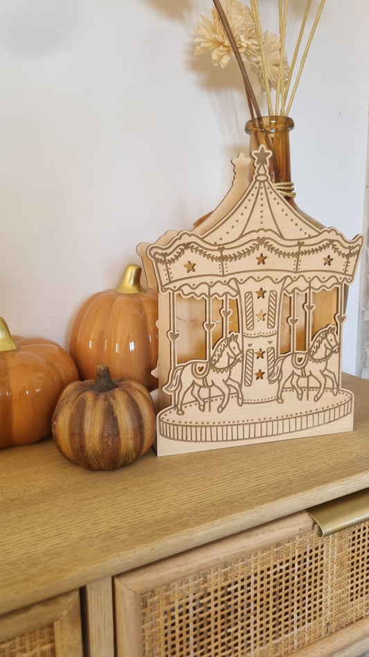 Carrousel lumineux en bois