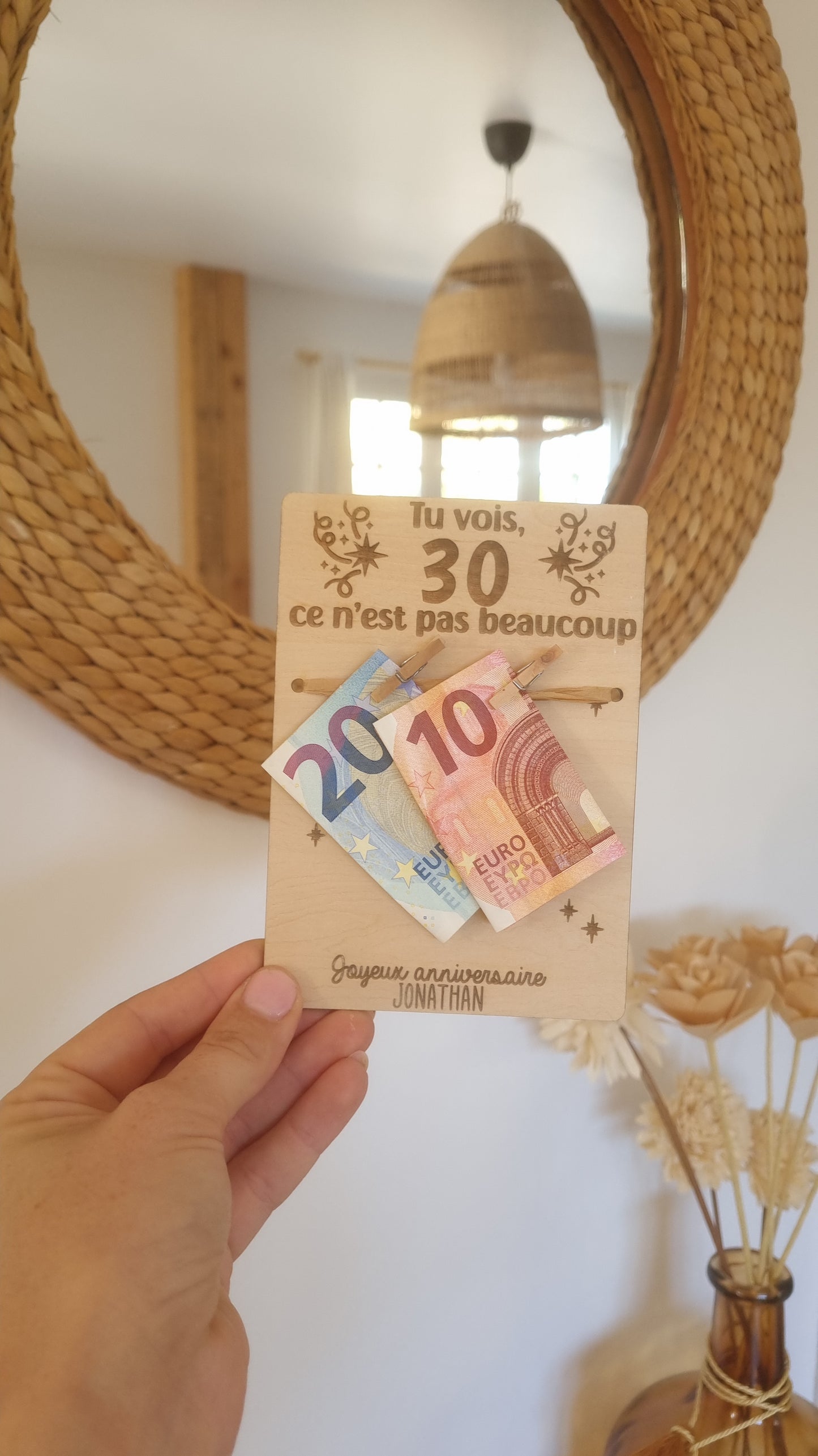 Carte anniversaire en bois personnalisée – Support billets avec pinces – Cadeau anniversaire original