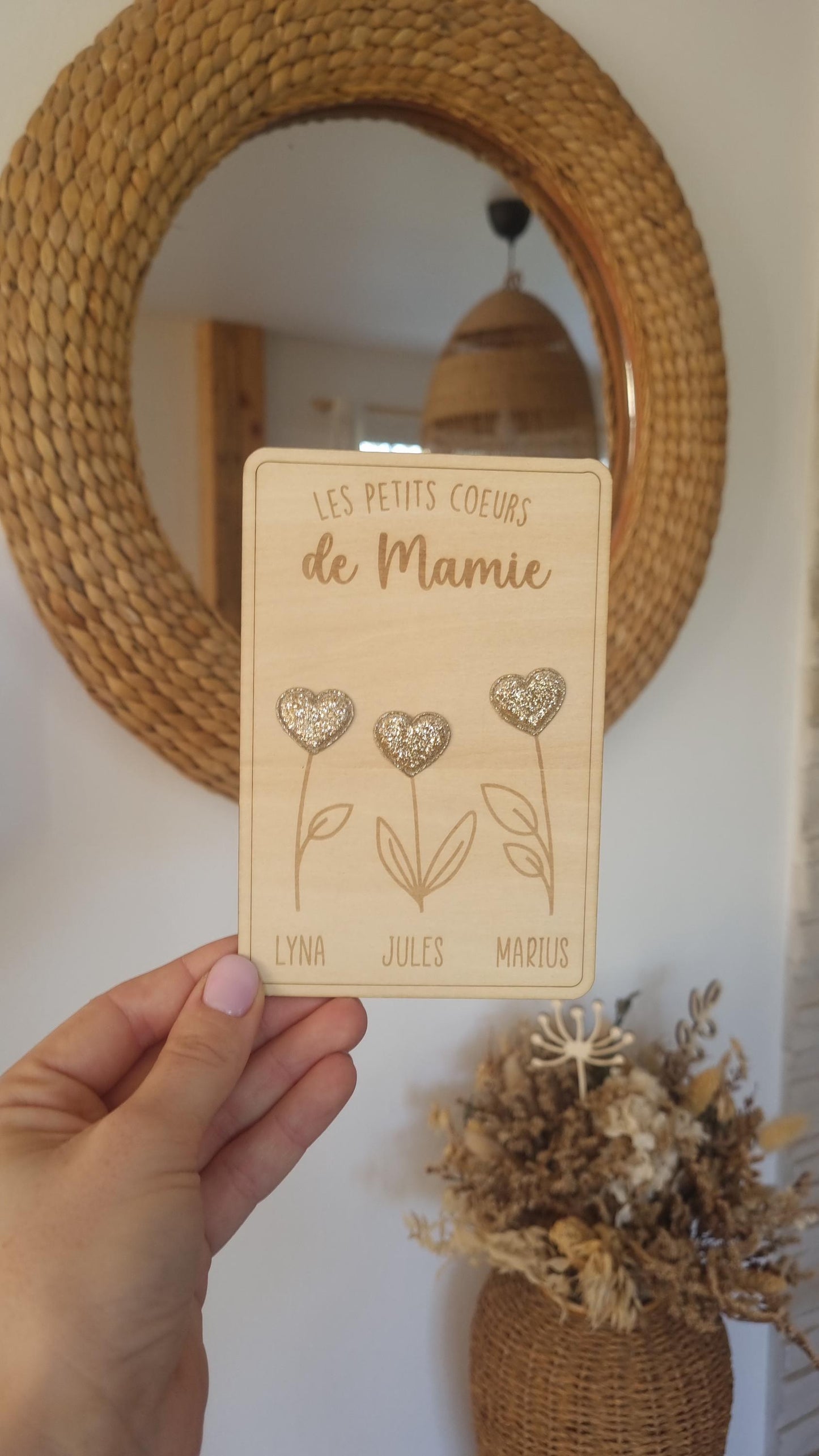 Carte postale en Bois Personnalisé - Fête des mamies - Mamies - Les petits coeurs à mamie - Les amours à mamie -
