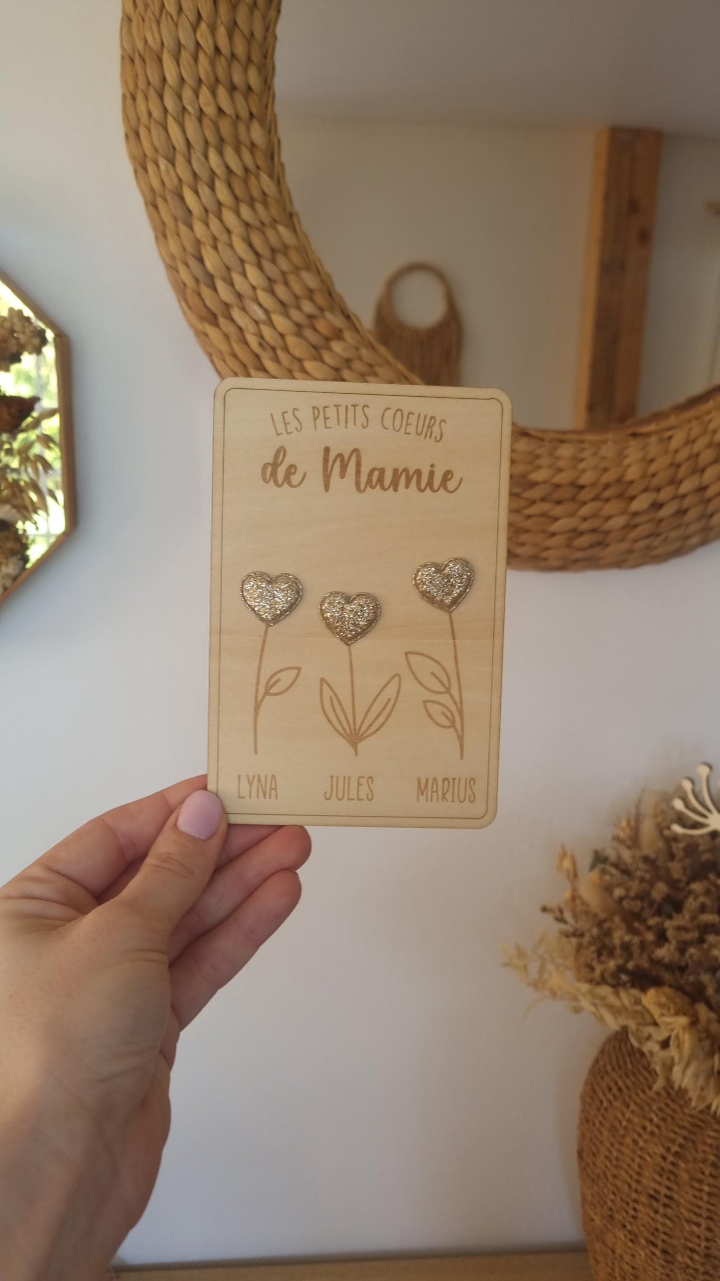 Carte postale en Bois Personnalisé - Fête des mamies - Mamies - Les petits coeurs à mamie - Les amours à mamie -
