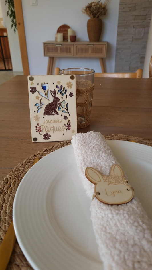 Carte en bois spéciale Pâques