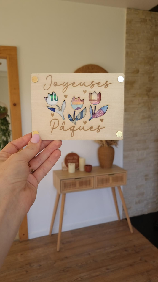 Carte en bois spéciale Pâques