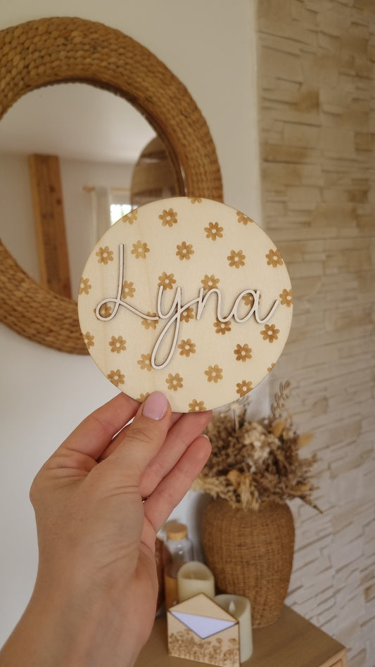 Rond en bois personnalisé – Pâquerettes