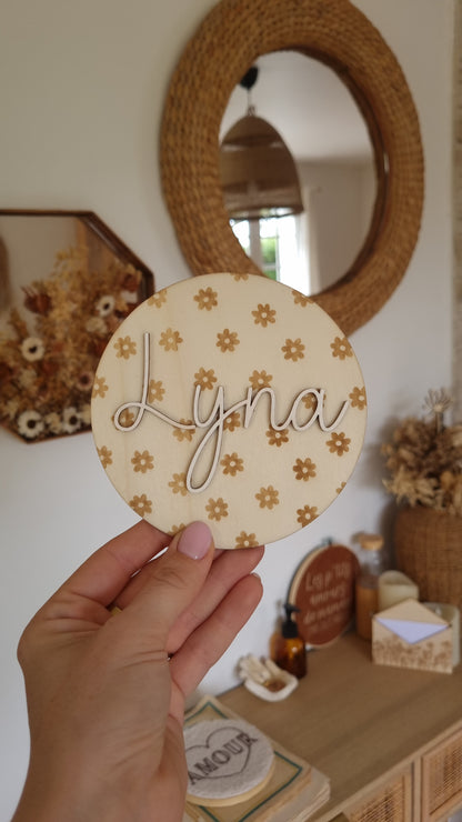Rond en bois personnalisé – Pâquerettes