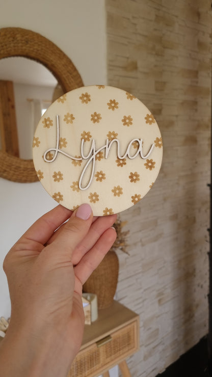 Rond en bois personnalisé – Pâquerettes