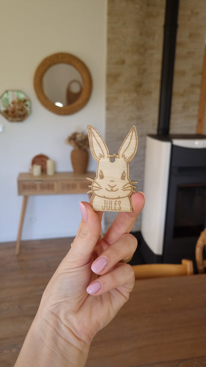 Etiquettes en bois personnalisées de pâques