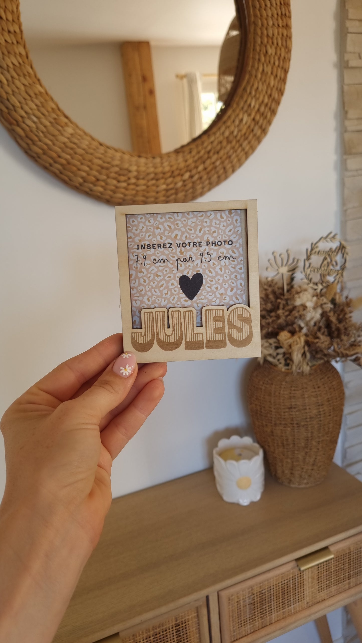 Mon joli cadre Polaroïd en bois personnalisé