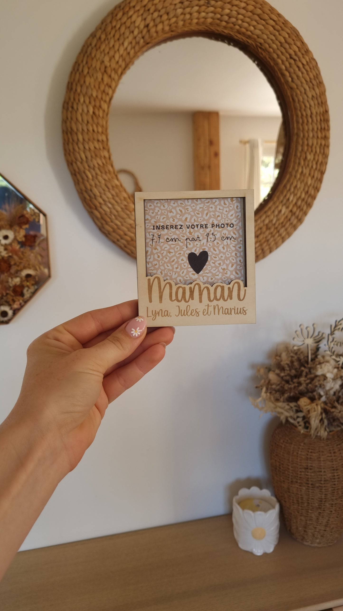 Mon joli cadre Polaroïd en bois personnalisé
