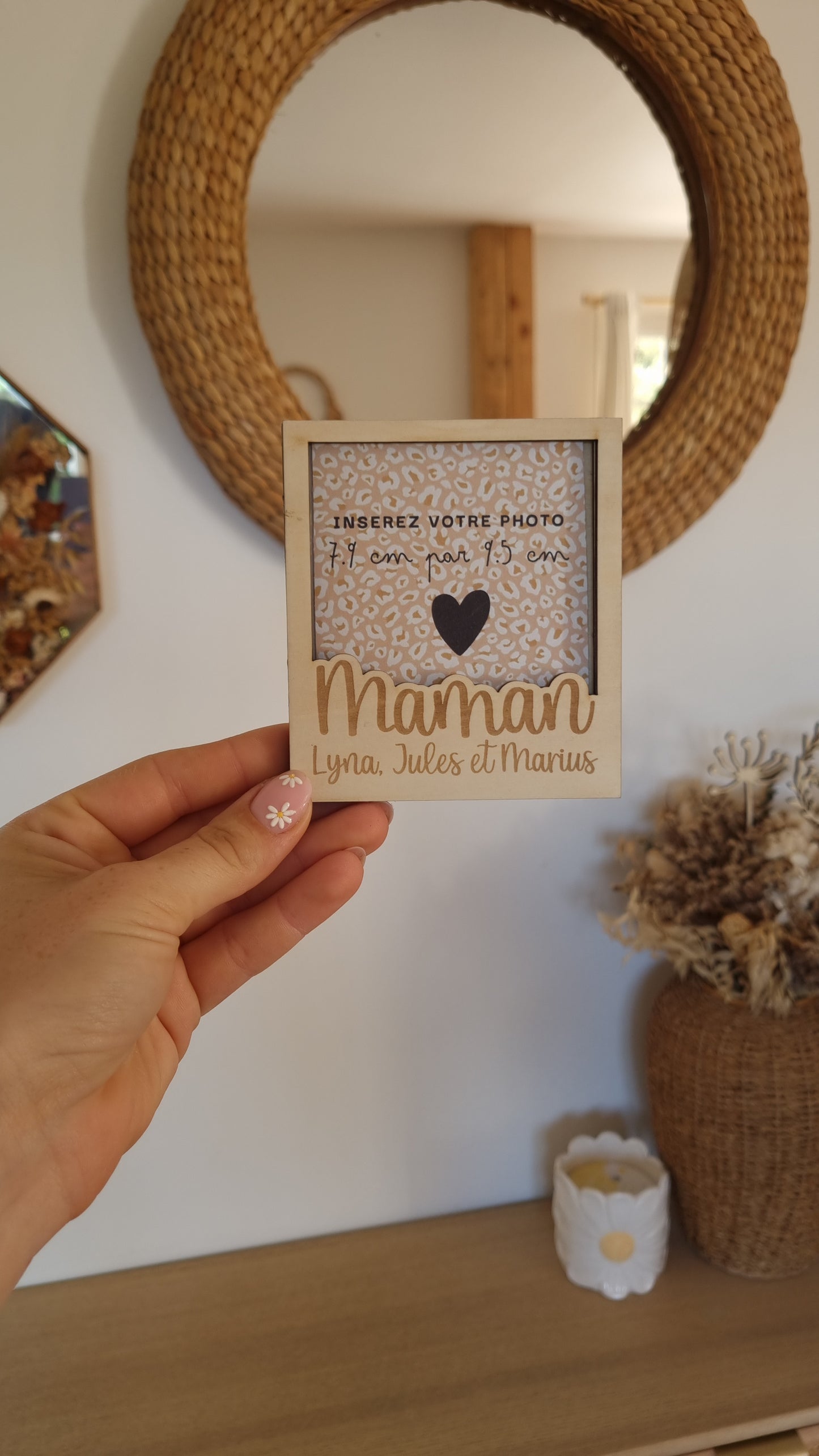 Mon joli cadre Polaroïd en bois personnalisé