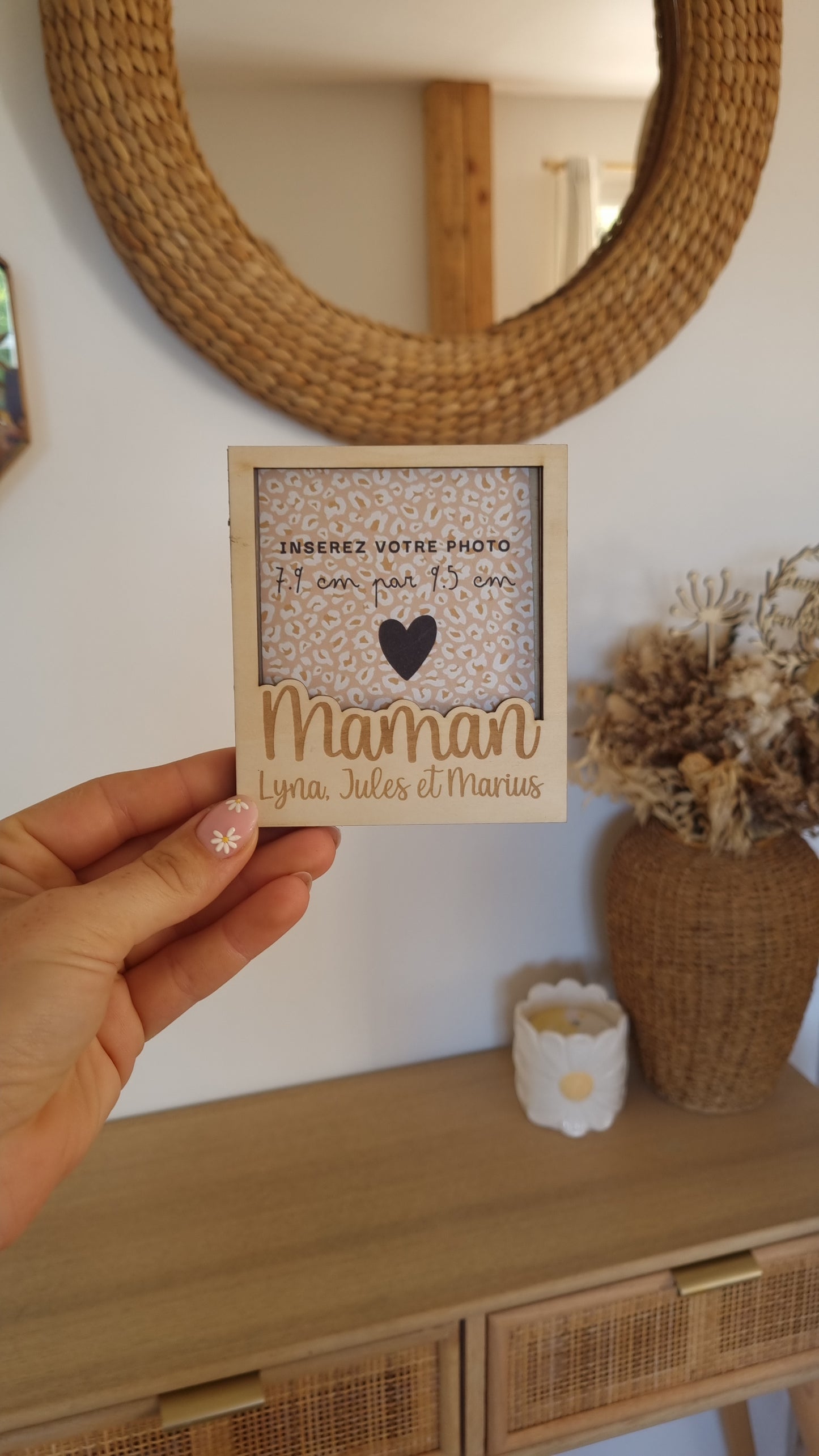 Mon joli cadre Polaroïd en bois personnalisé