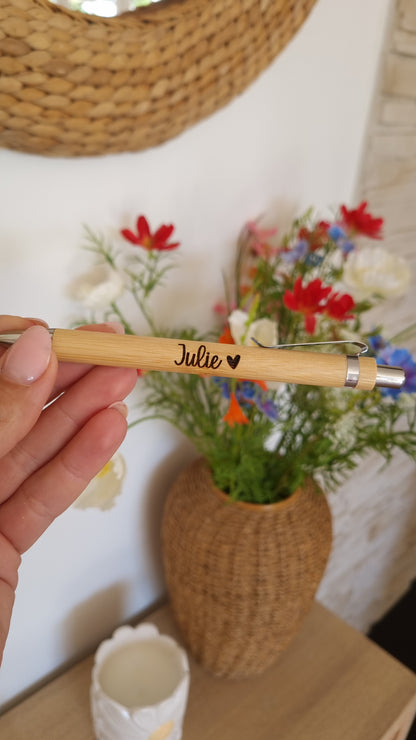 Stylo personnalisé en bois - Prénom