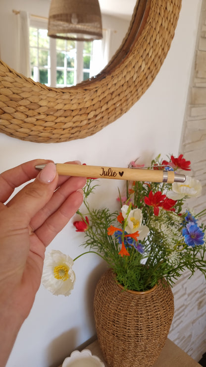 Stylo personnalisé en bois - Prénom
