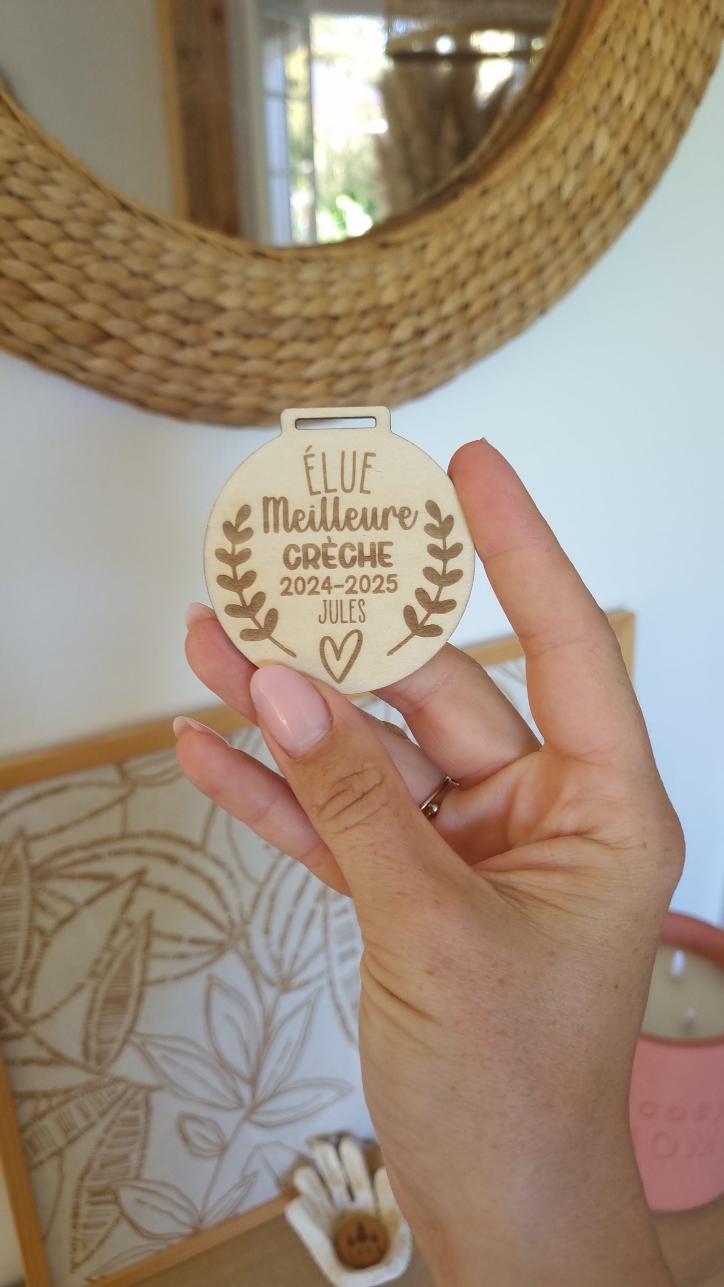 Médaille en bois
