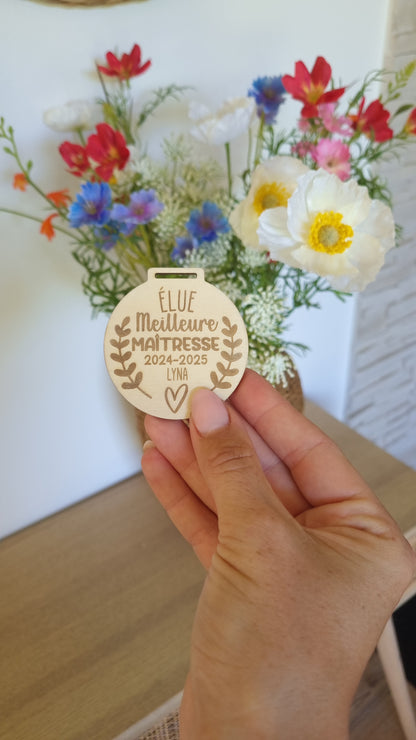 Médaille en bois