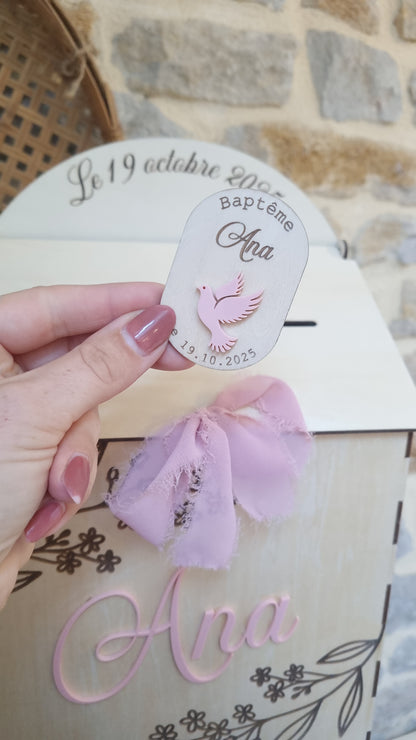 Cadeaux invités en bois personnalisés pour baptême