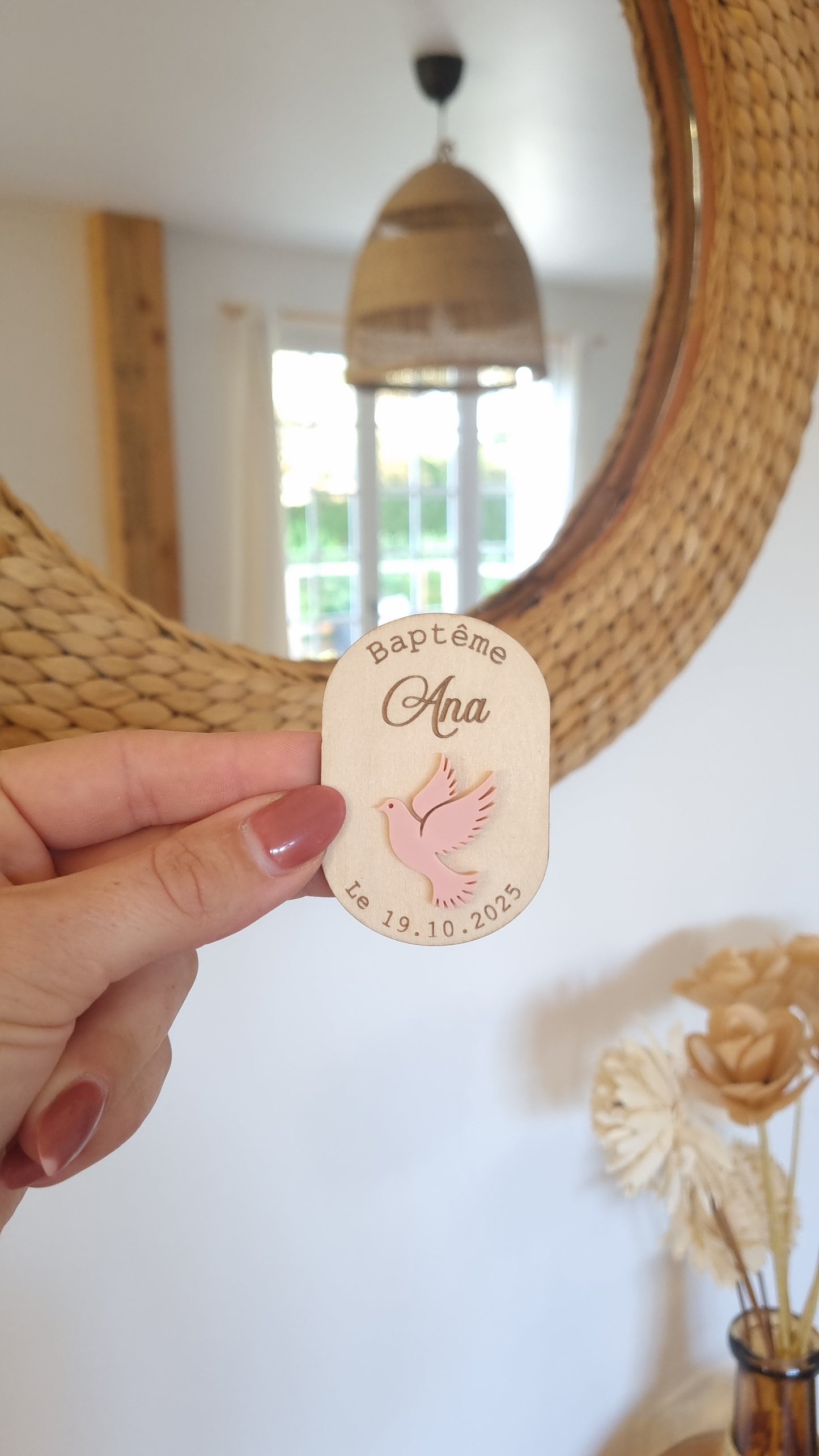 Cadeaux invités en bois personnalisés pour baptême