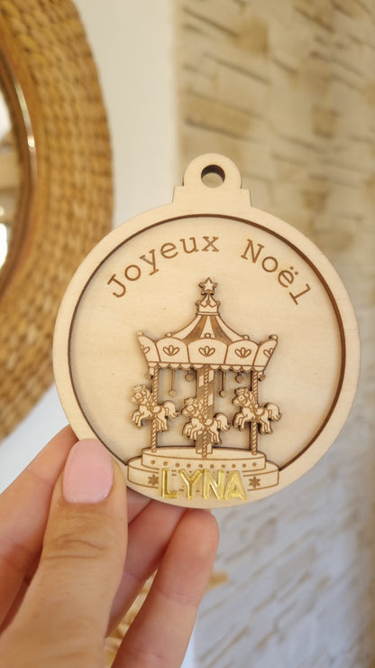 Boule de Noël manège