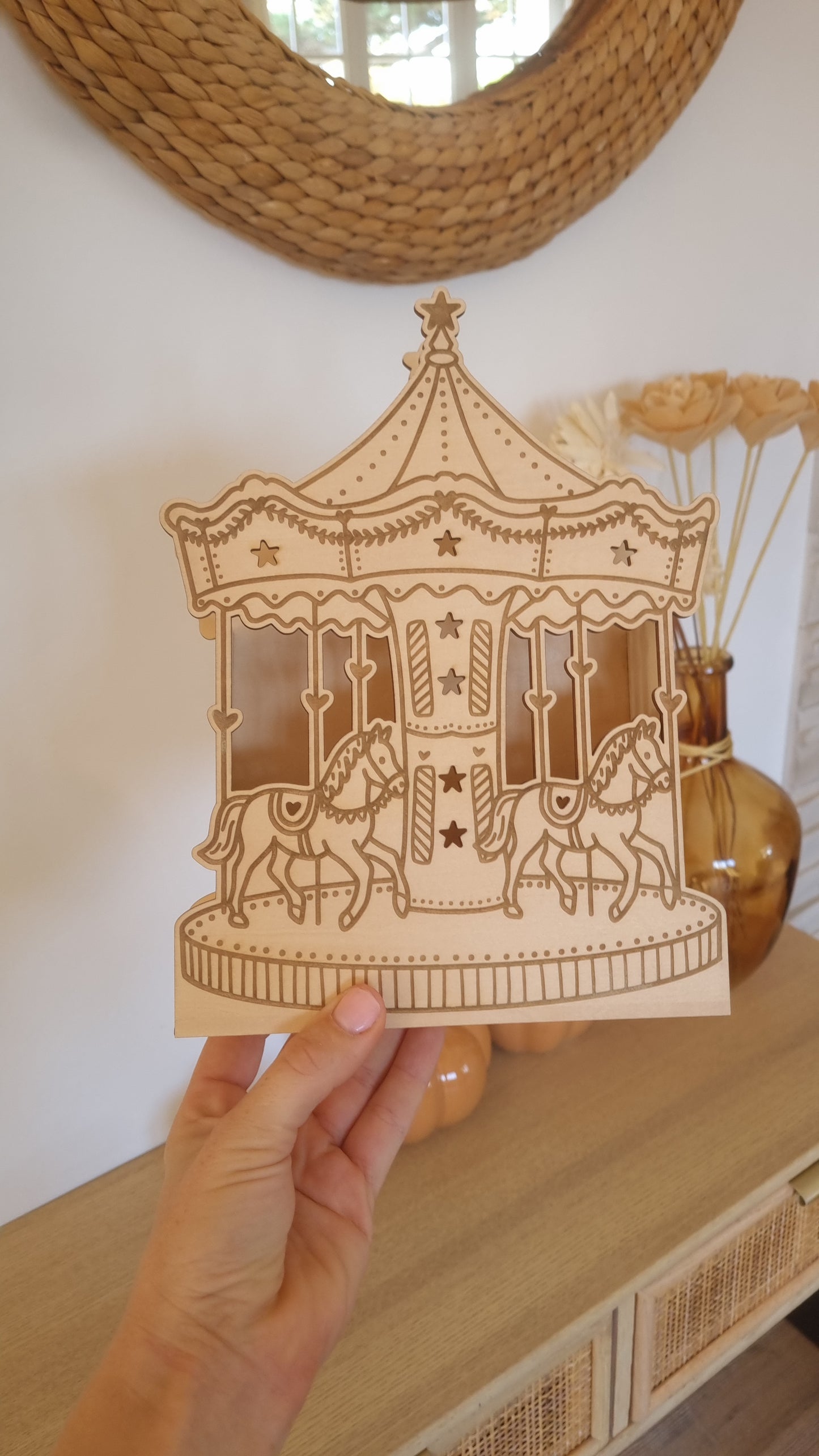 Carrousel lumineux en bois