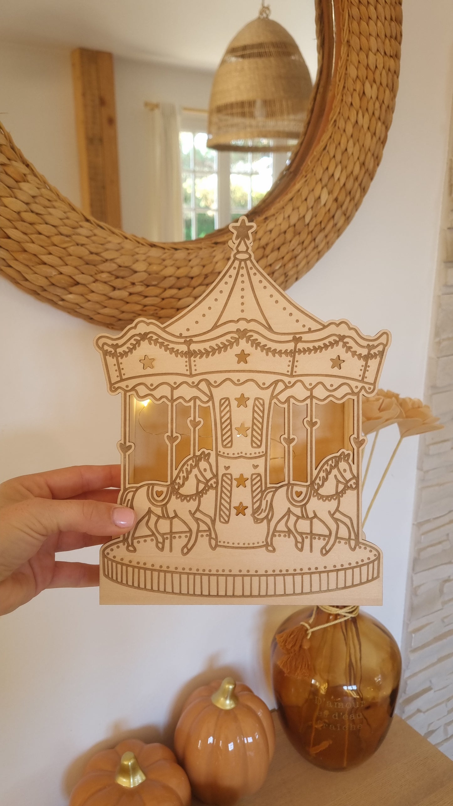 Carrousel lumineux en bois