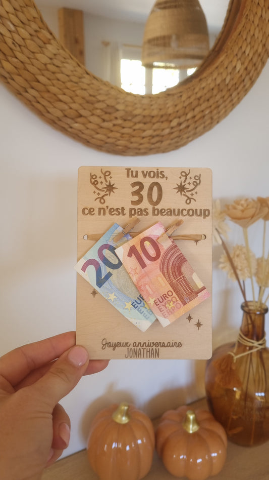 Carte anniversaire en bois personnalisée – Support billets avec pinces – Cadeau anniversaire original