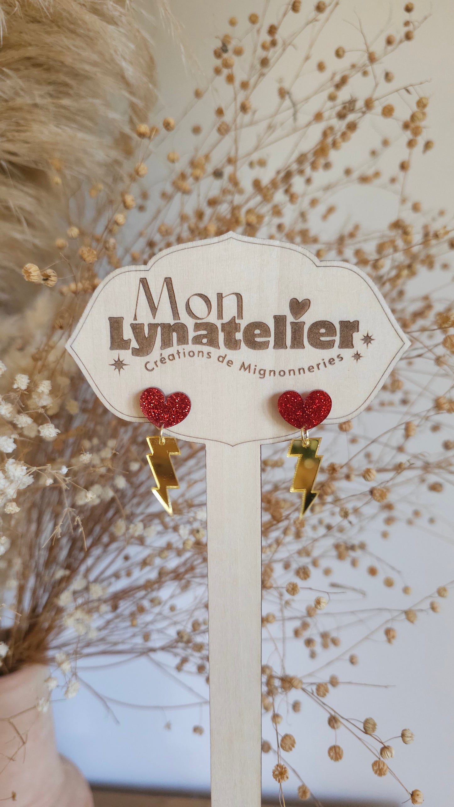 Boucles d'oreilles éclairs et cœur