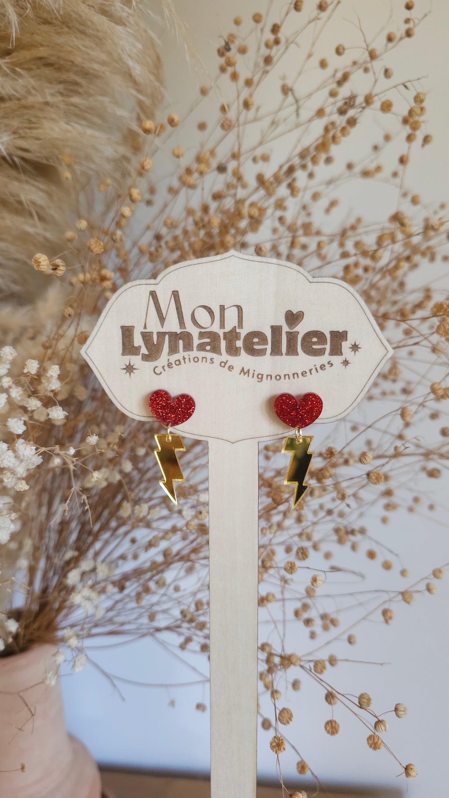 Boucles d'oreilles éclairs et cœur