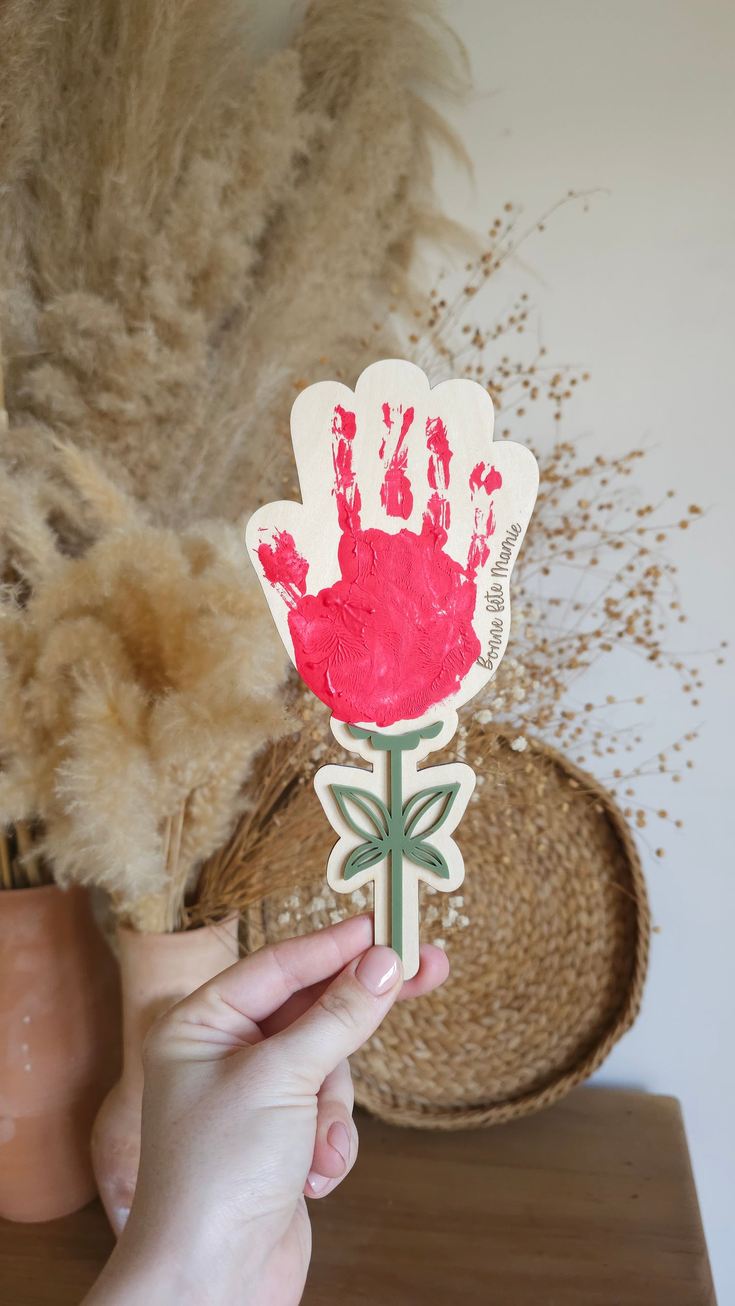 Fleur en bois à peindre – Cadeau Fête des Mamies avec empreinte de main
