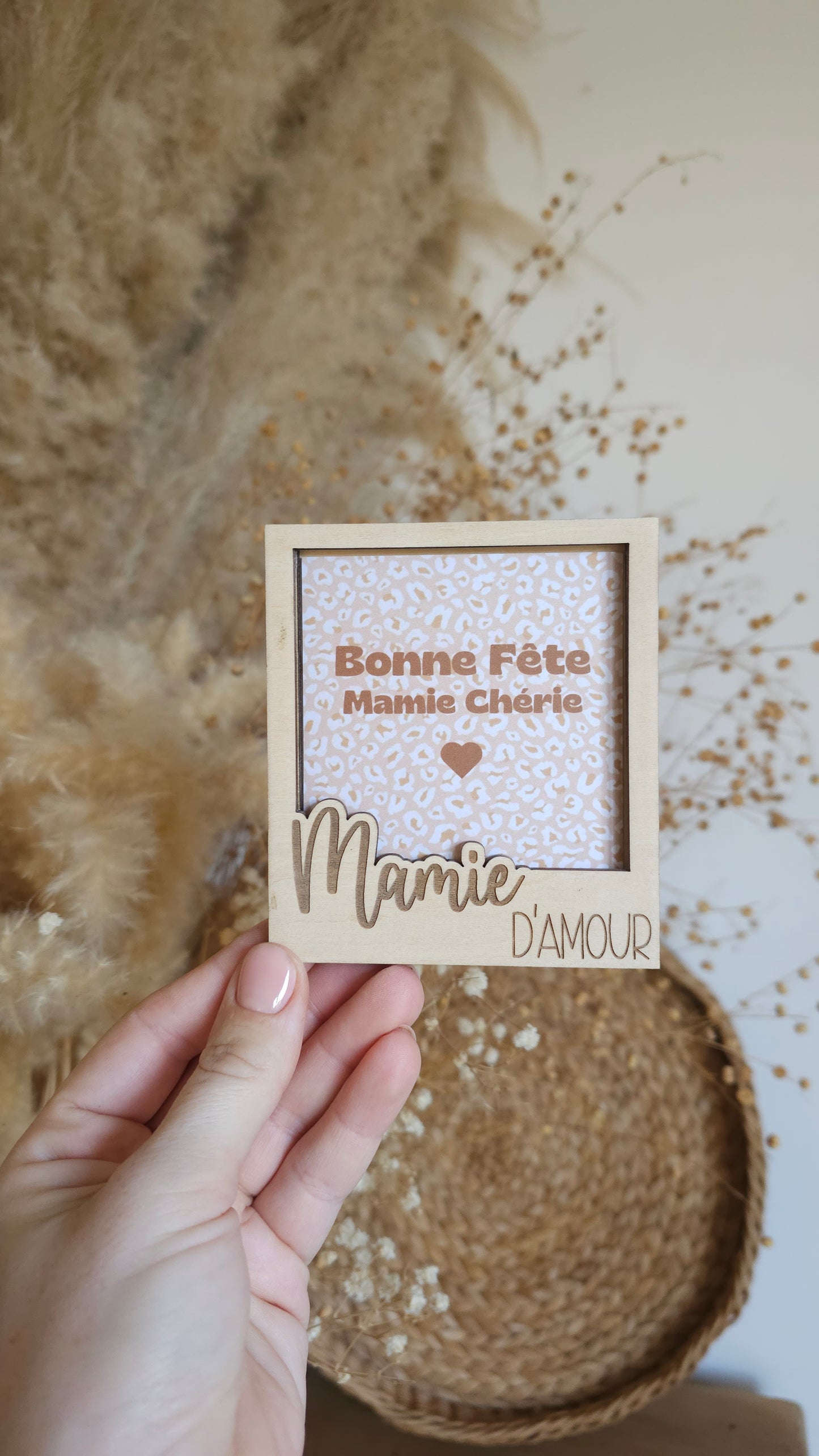 Mon joli cadre Polaroïd en bois personnalisé