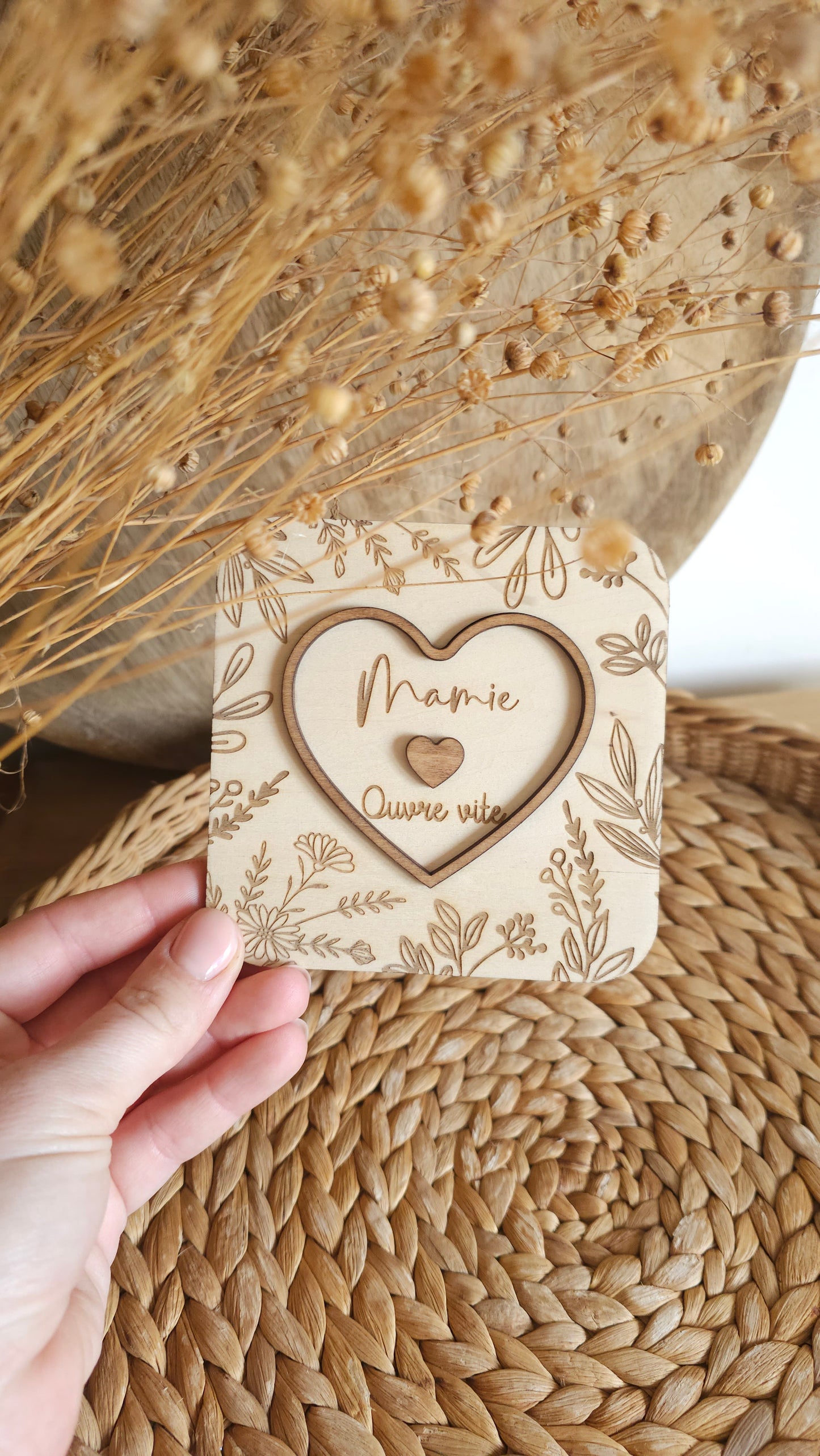Coffret surprise personnalisé – Cadeau unique et original – Spécial Fête des Mamies