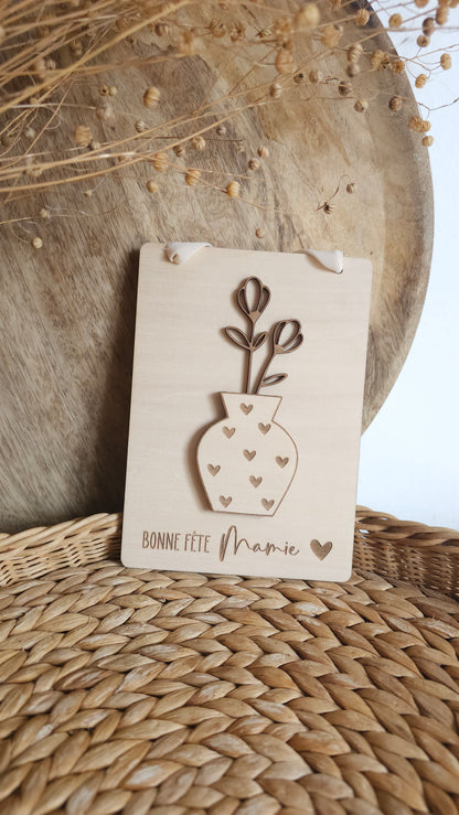 Carte à suspendre Fête des Mamies – Vase en relief et fleurs amovibles