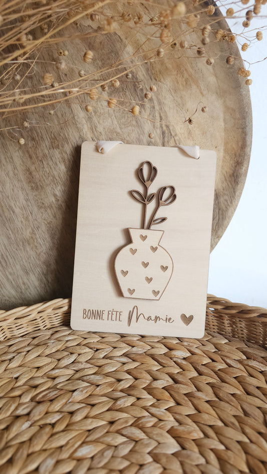 Carte à suspendre Fête des Mamies – Vase en relief et fleurs amovibles