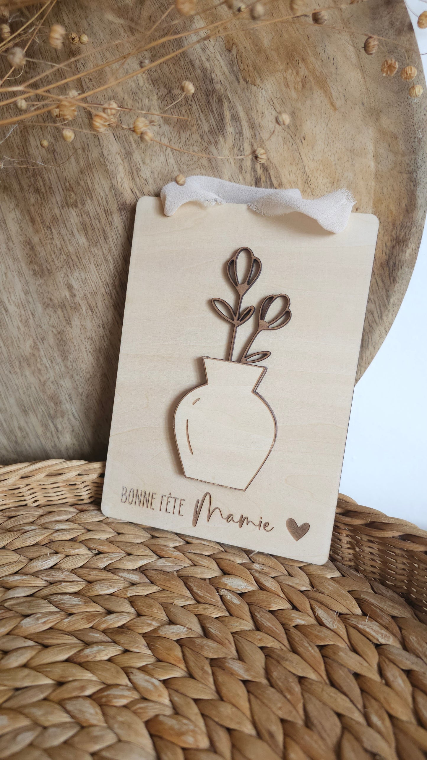 Carte à suspendre Fête des Mamies – Vase en relief et fleurs amovibles