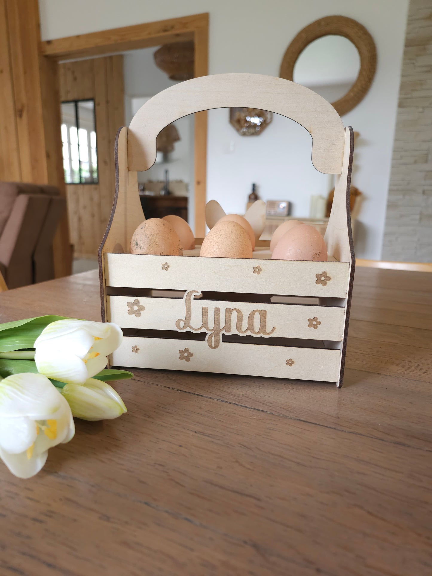 Panier de Pâques en bois personnalisé avec prénom
