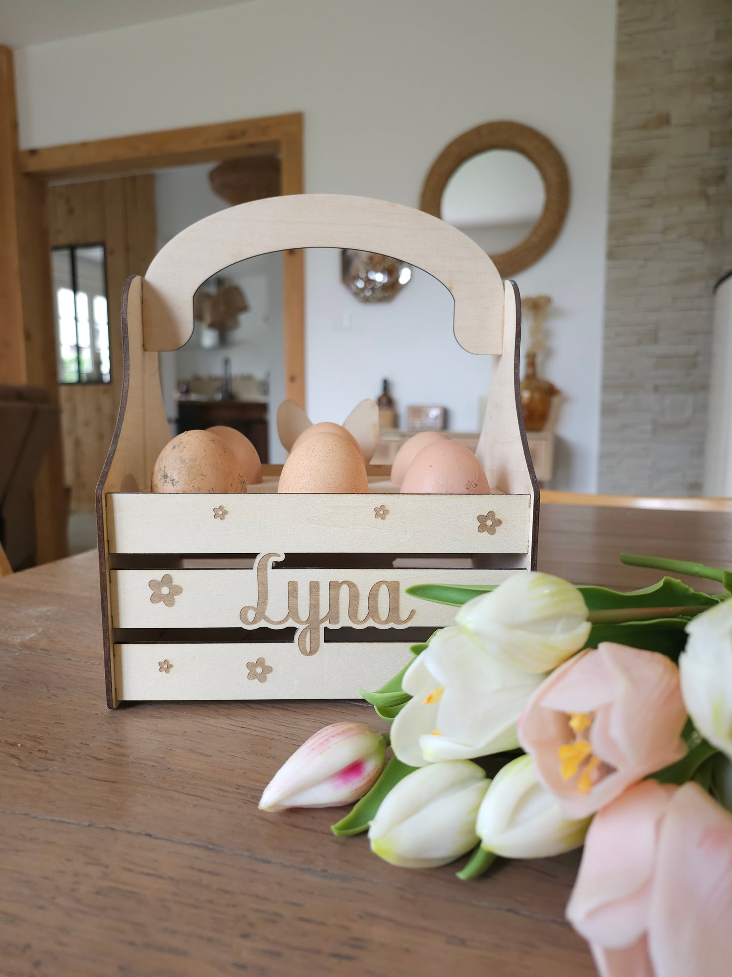 Panier de Pâques en bois personnalisé avec prénom