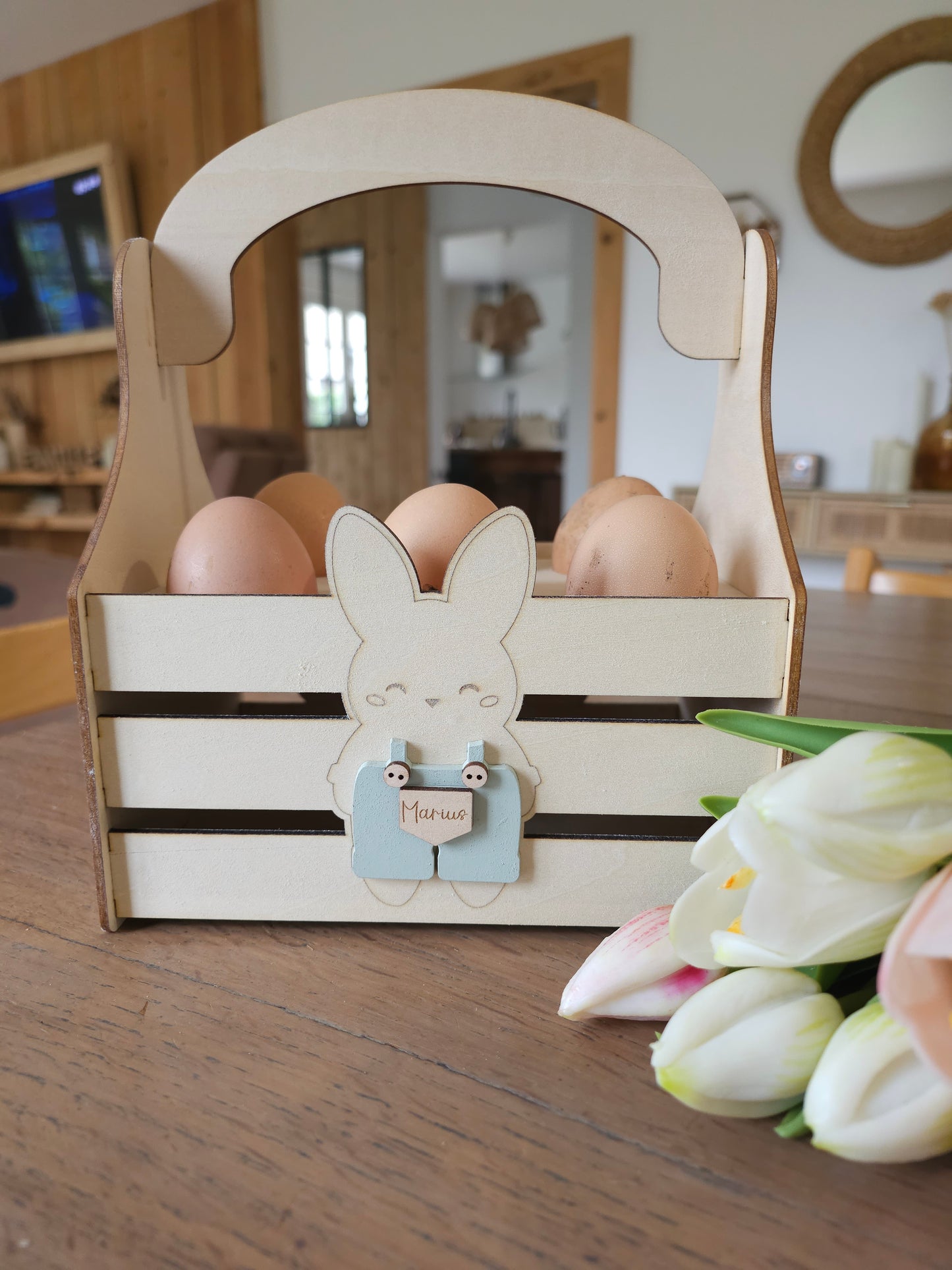 Panier de Pâques en bois personnalisé avec prénom