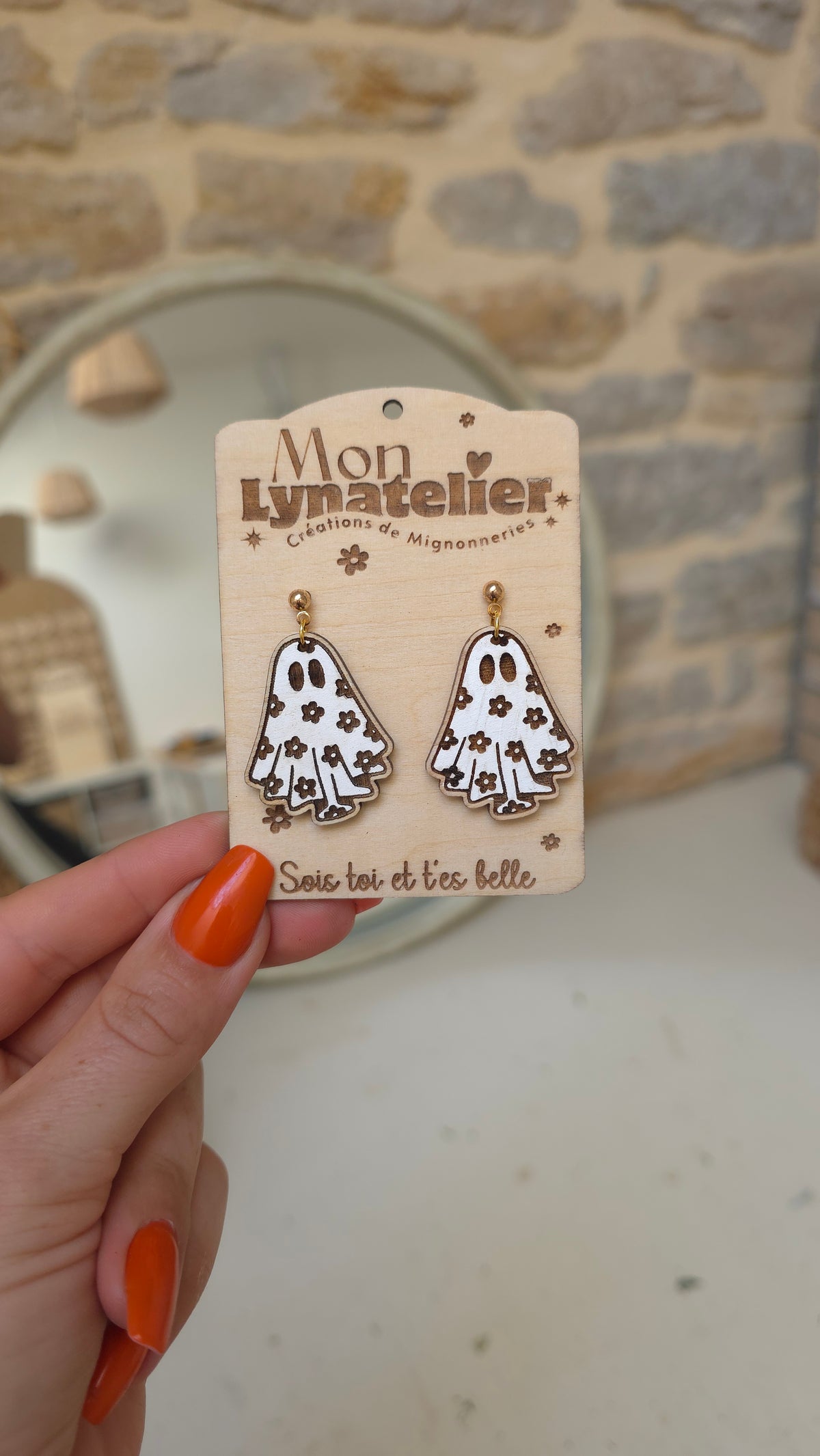 Boucles d’oreilles fantôme fleuri 🌸👻