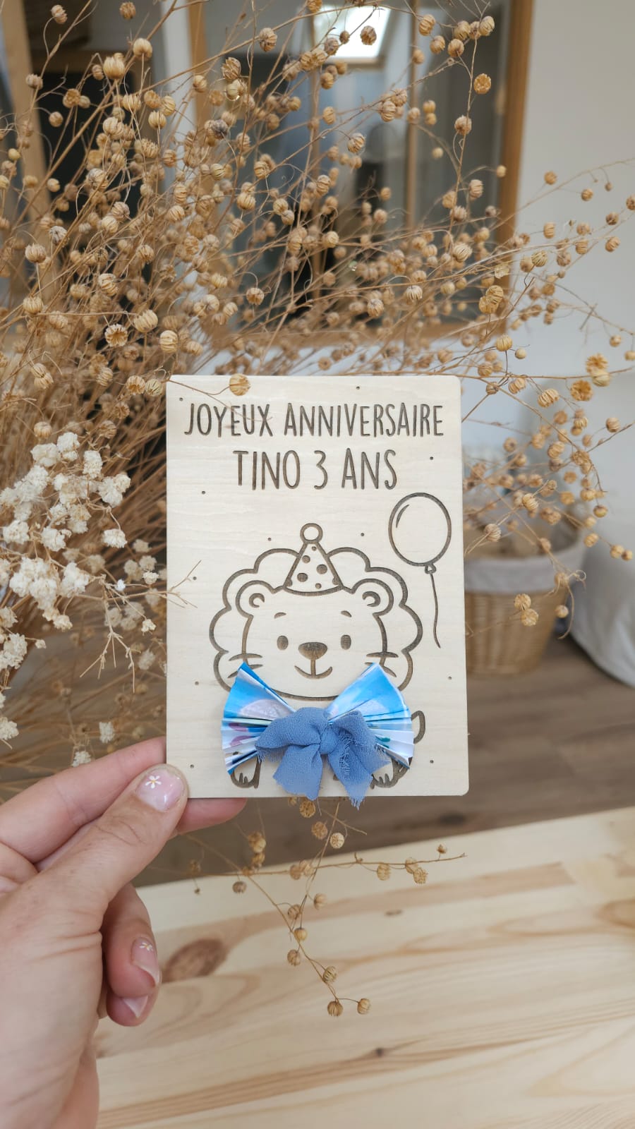 Carte en bois anniversaire enfant – Porte-billet personnalisé 🎁🦁