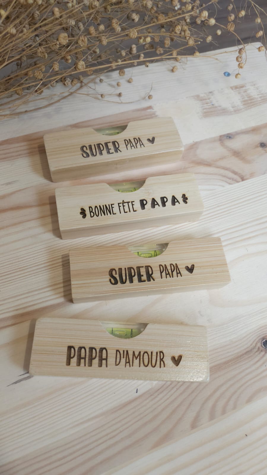 Niveau en bois personnalisé